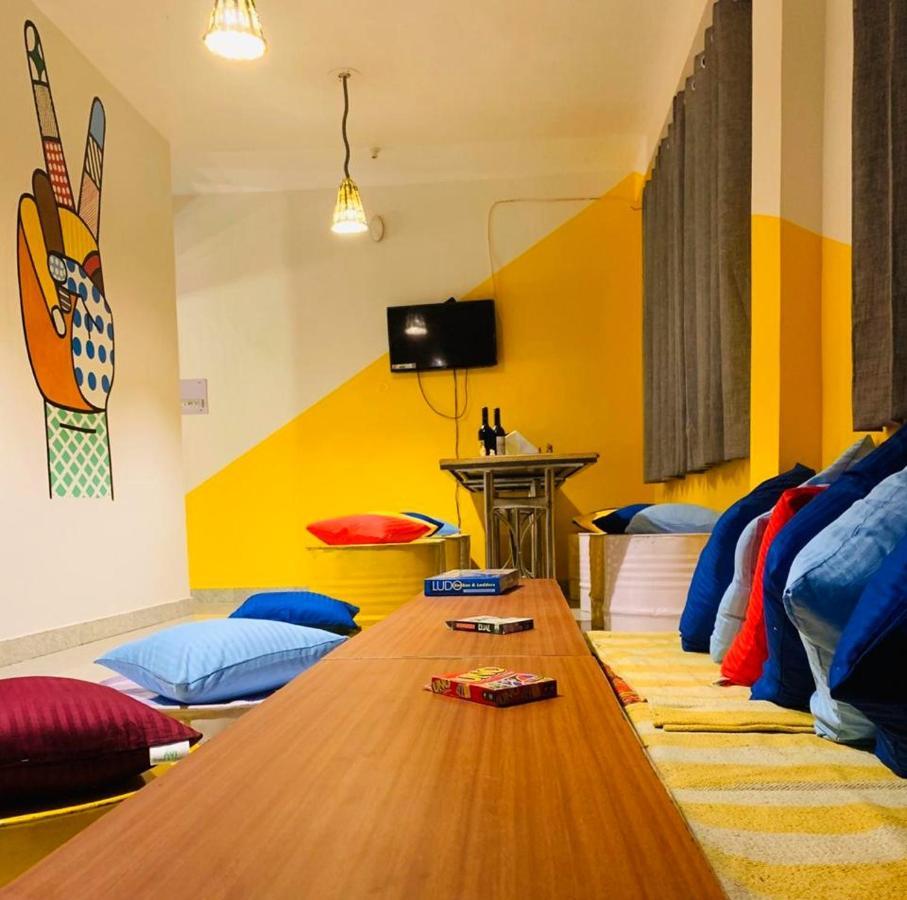 Nomads Hostel Tosh Zewnętrze zdjęcie