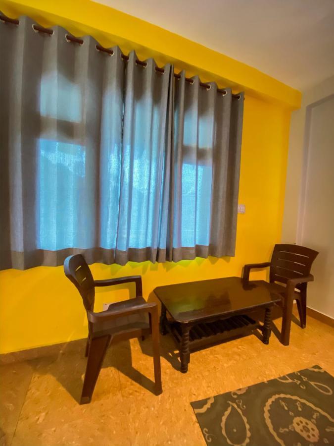 Nomads Hostel Tosh Zewnętrze zdjęcie
