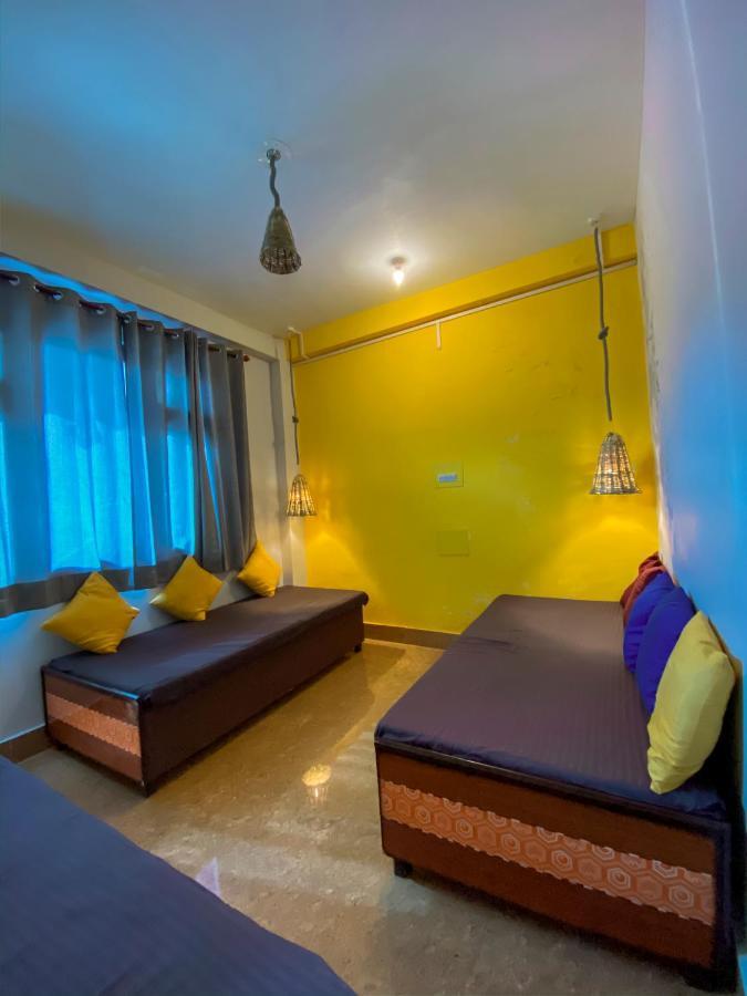 Nomads Hostel Tosh Zewnętrze zdjęcie